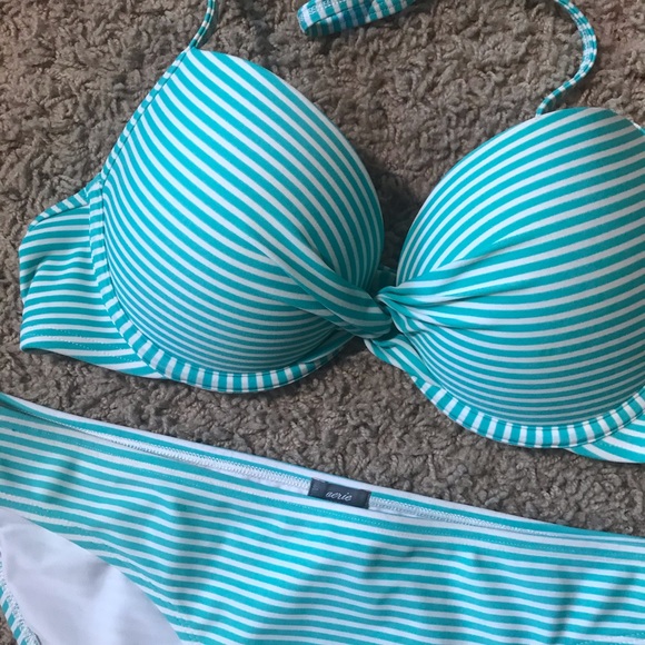 Aerie Stripe Swimsuit 34C Top & Medium Bottoms - Picture 2 of 4